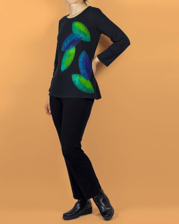 Pantalon negro de viscosa con goma en la cintura