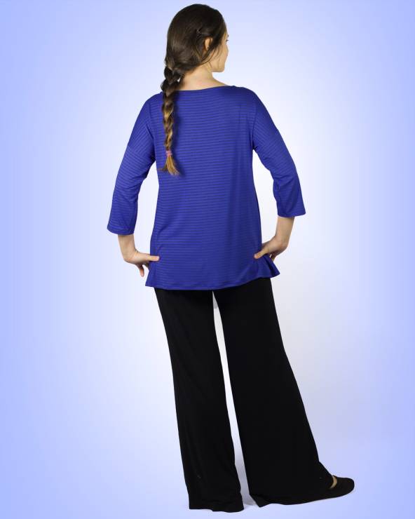 Blusa de manga 3/4 con rayas finas