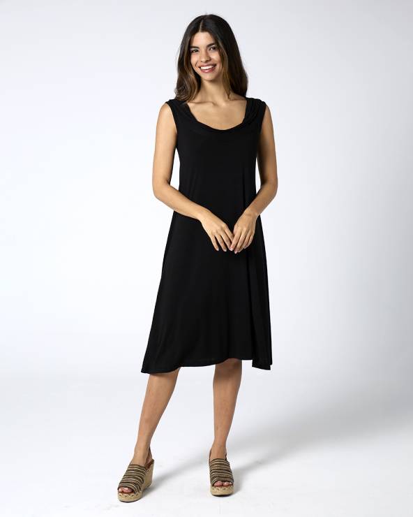 Vestit midi d'escot rodó