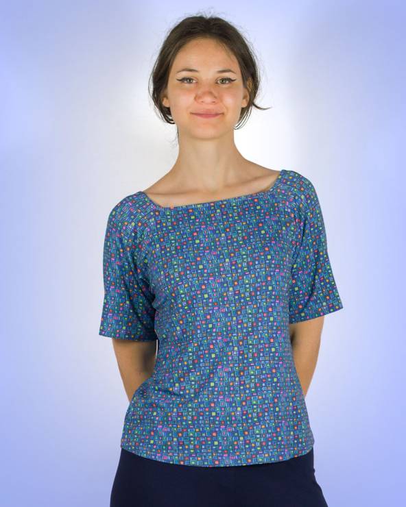 Camiseta de punto con manga corta y estampada.