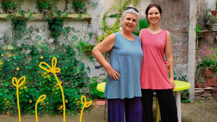 Advantages of viscose clothing in summer